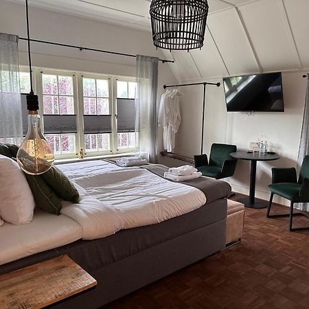 Bed And Breakfast Goes Exteriör bild