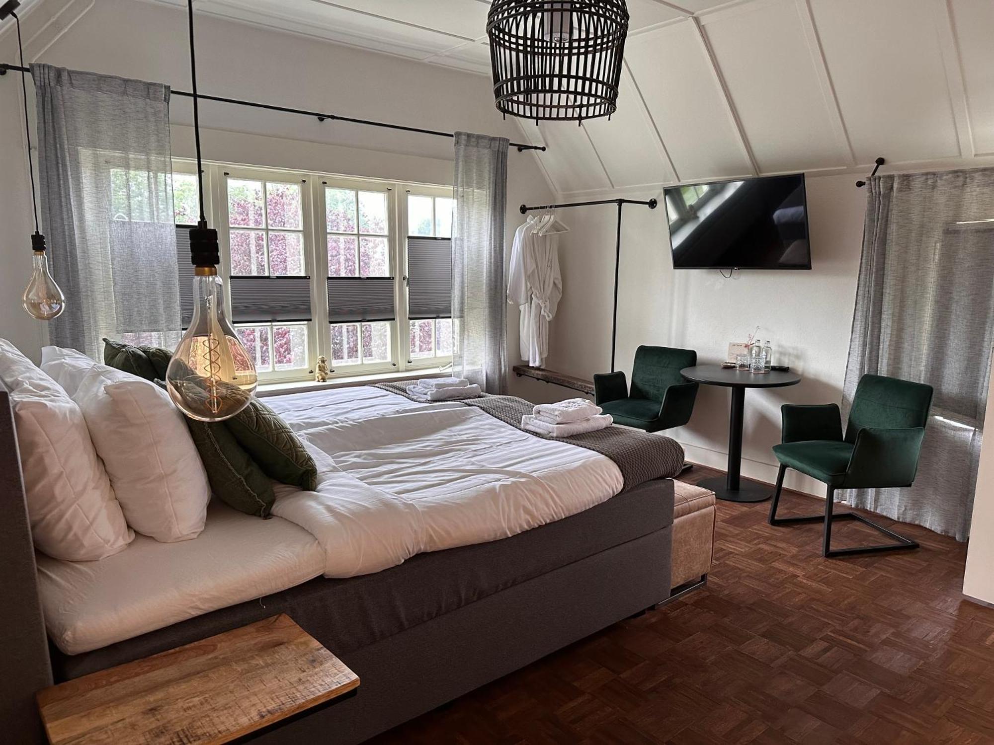 Bed And Breakfast Goes Exteriör bild